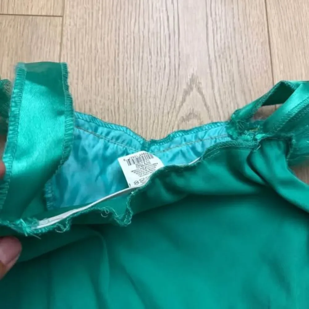 Disney Princess Jasmine Costume Size 4-6X Light up